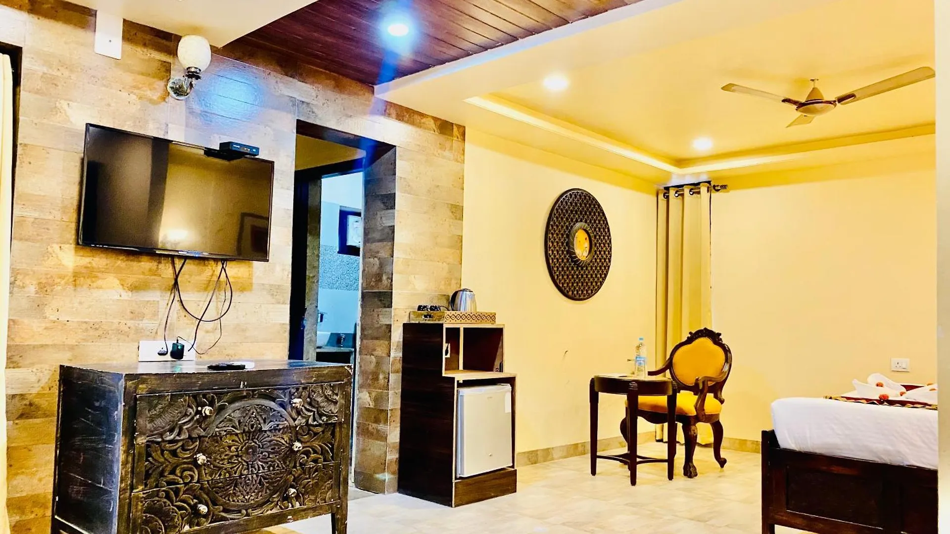 Udai Valley Resort - A Riverside Destination Wedding Resort Nai